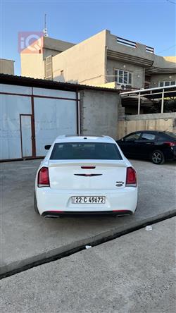 كرايسلر 300